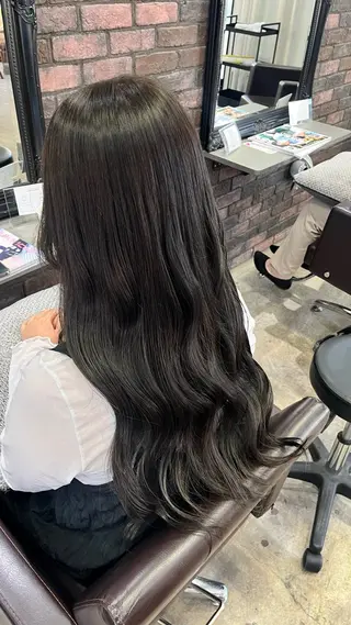 カラー あやね 🎀 大濠のヘアスタイル