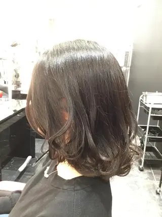 ミディアム Annon プライベートサロンのヘアスタイル