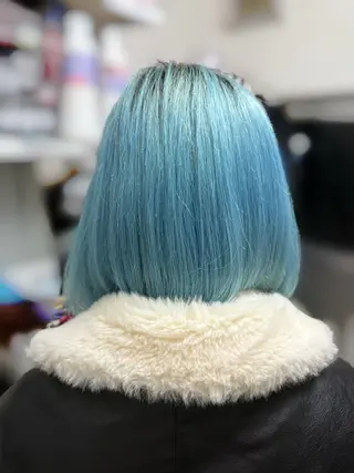 ミディアム カラー Soleil【ソレイユ】所属・黒地 陽菜のヘアスタイル