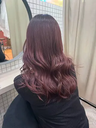 ロング カラー Lutowa西条 ／カノンのヘアスタイル