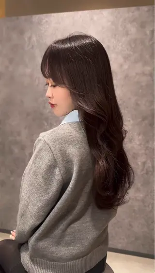 ロング カラー 韓国レイヤーカット 透明感カラー冨田那樹のヘアスタイル