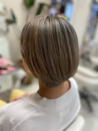 ショート カラー 菊地 美憂のヘアスタイル