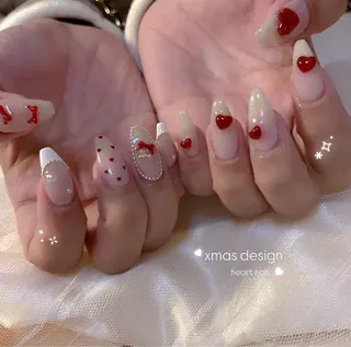 ネイル Lunéil 旧Ritz Nailのネイルデザイン