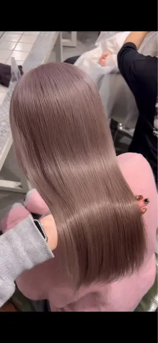 カラー 北川 茉奈のヘアスタイル