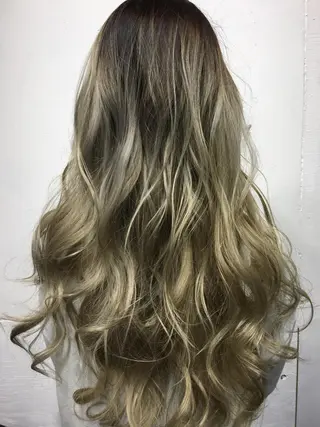 ロング ✨U-topia渡邉 大樹【公認資格有】✨のヘアスタイル