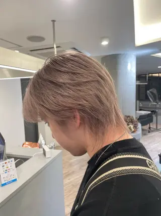 セミロング ♡似合わせハイトーン ♡maiのヘアスタイル