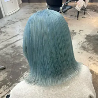 ミディアム カラー 🌼動き×透明感🩵 ハイトーン/ナナのヘアスタイル