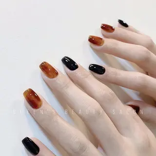 ネイル Queens テイのネイルデザイン