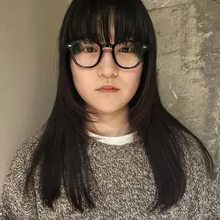 ロング カラー 🦮shiori アイドルオタク🦮のヘアスタイル