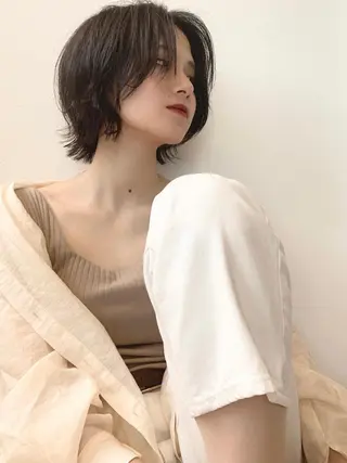 ショート MYRTLE TSUNODAのヘアスタイル