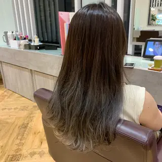 ロング カラー 渡辺 リリのヘアスタイル