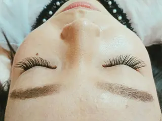 マツエク・マツパ eyelashlia mukaiのマツエク・マツパデザイン