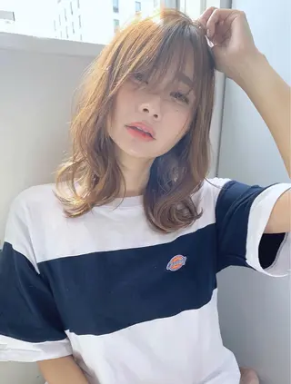 ミディアム 新田  祐樹のヘアスタイル