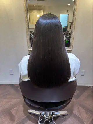 ロング LAGOONby vent-cloud所属・ヴァンクラウド生駒 福川絢耶のヘアスタイル