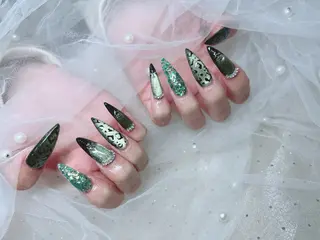 ネイル ガールネイルサロン所属・ガール ネイルサロン Girl salonのネイルデザイン