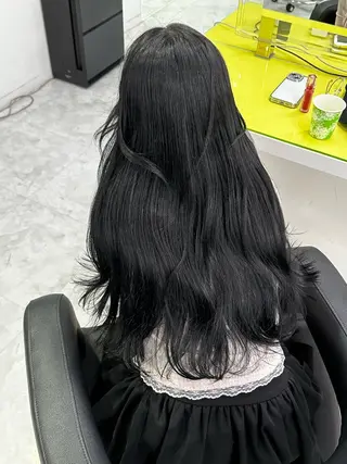 ロング カラー ヘアアレンジ 艶カラー/ハイトーン /レイヤーカットのヘアスタイル