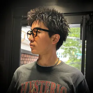 ショート メンズ スパイキーショート アメ村【戸兵吏駒】のヘアスタイル