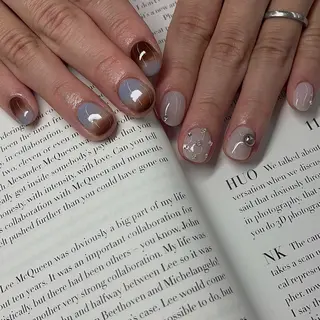 ネイル ルル　シェアサロン所属・tome much kyokaのネイルデザイン