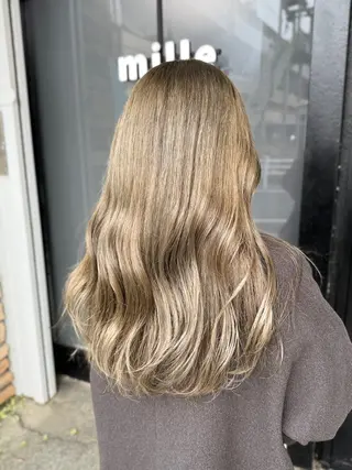 ロング カラー 透明感カラー/パーマ 🌀アオノのヘアスタイル