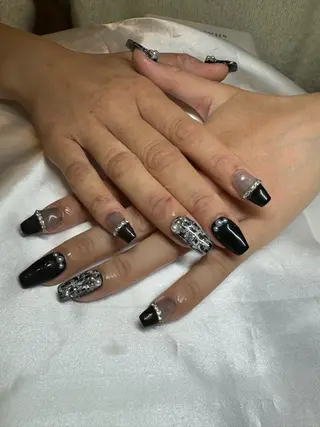 ネイル 濱岡 咲のネイルデザイン