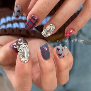 ネイル Raby 浅草店所属・raby KESAMIのネイルデザイン