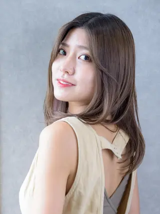 ミディアム カラー Bianca所属・Bianca  代表 硲　貴亮【東武練馬】のヘアスタイル