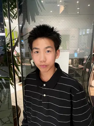 メンズ j-sure所属・サントス 芳美のヘアスタイル