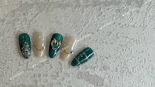 ネイル Kurehashi Yui🧸のネイルデザイン