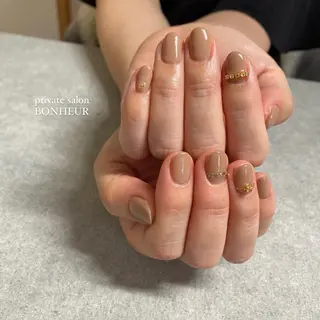 ネイル BONHEUR Annaのネイルデザイン