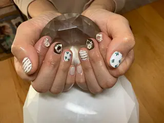 ネイル LAVISH nail salonのネイルデザイン