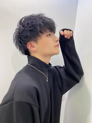 メンズ ブリーチなしカラー の職人YOSHIKIのヘアスタイル