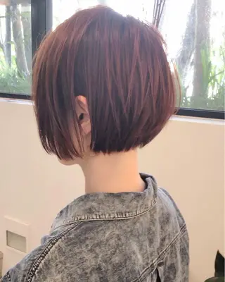ショート カラー SHARON（シャロン）所属・すきバサミを使わない カット✂️✨郡司泰之のヘアスタイル
