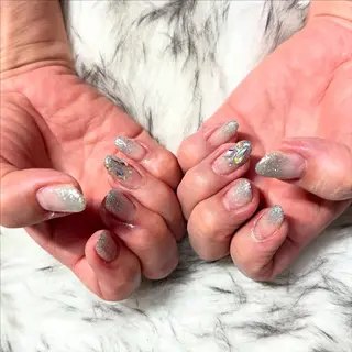 ミディアム mao .のネイルデザイン