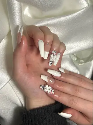 ネイル haku 🤍のネイルデザイン