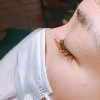 マツエク・マツパ 美容室 3piece 個室マツエクroom所属・高津3ピースドライ ヘッドスパ・ヒゲ脱毛のエステ・リラクイメージ