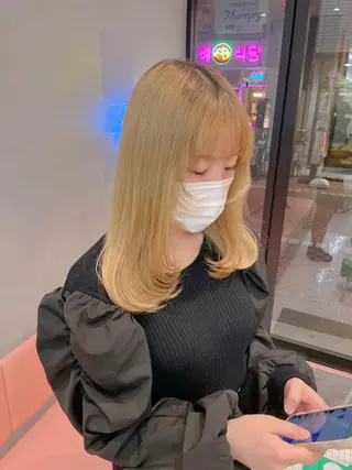 ミディアム Misaki /ボブ/縮毛矯正のヘアスタイル