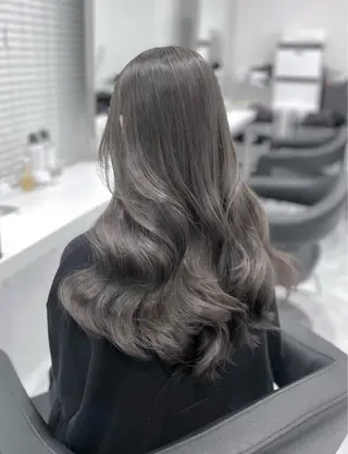 セミロング カラー ヘアアレンジ サロウィン渋谷宇田川店所属・ハッシュカット/レイ ヤーカットArataのヘアスタイル