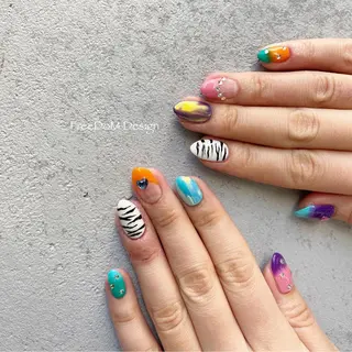 ネイル ＦreeDoＭ   Design所属・W KUMIのネイルデザイン