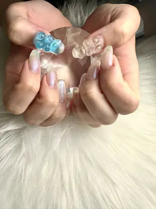 ネイル MELLMODE所属・Nakano Kanaのネイルデザイン