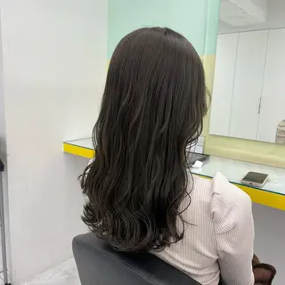 セミロング カラー ヘアアレンジ ☁️縮毛矯正✖️ 透明感☁️りくのヘアスタイル