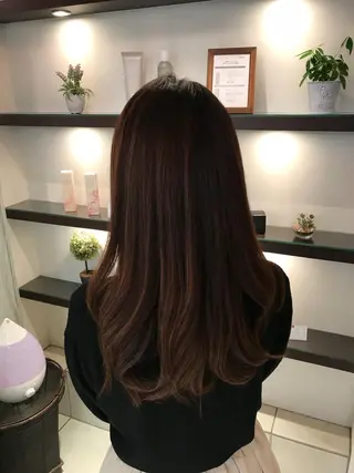 セミロング 韓国ヘア×髪質改善 ⭐️谷遼平⭐️のヘアスタイル