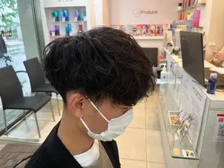 ショート パーマ メンズ 韓国風メンズ/毛流れ ヘアなら須田龍世のヘアスタイル