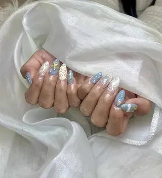 ネイル Moming 🌷のネイルデザイン