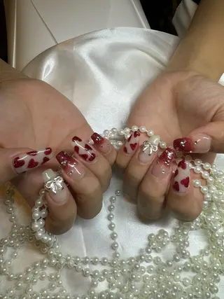 ネイル 濱岡 咲のネイルデザイン