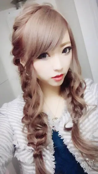 ロング BuzZ所属・西村 雄二/エクステのヘアスタイル