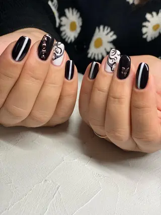 ネイル R.I所属・R.I みちのネイルデザイン