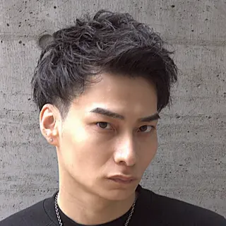 ショート メンズ クオンヒール  堺筋本町店所属・谷口 友耶メンズカットのヘアスタイル
