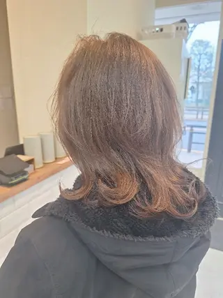 ミディアム 北村 恵美のヘアスタイル