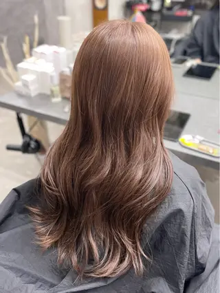 ロング カラー nico麻生 加賀谷 すみれのヘアスタイル