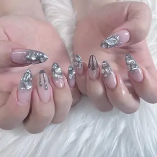 ネイル Maya 🧊🫧‪のネイルデザイン